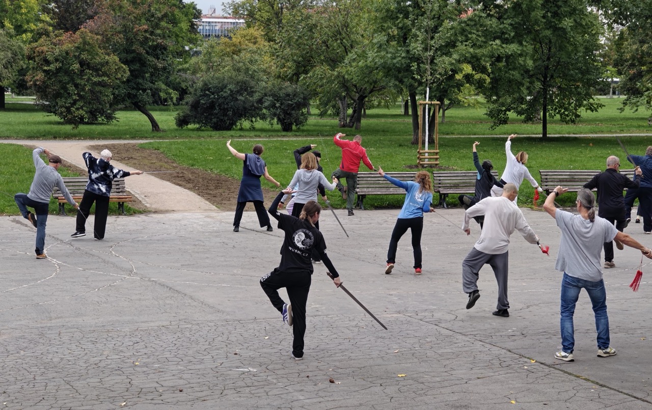 Flexibility and Hyper-Reactivity, The Chinese Way